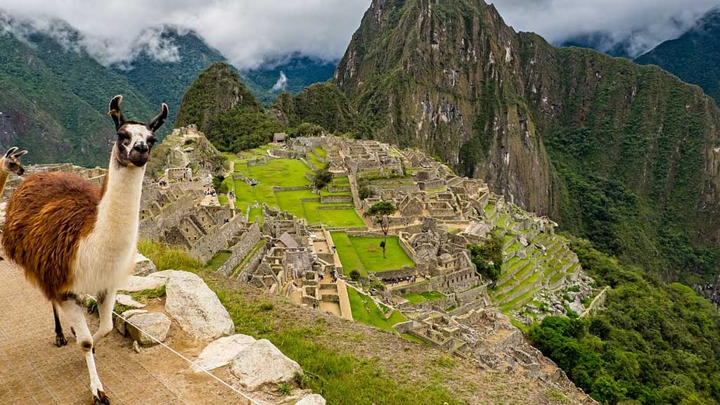 7 destinos mais baratos do mundo: descubra quais são e o que fazer 2 Foto de Machu Picchu