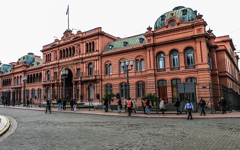 Viagem para Argentina: 10 lugares para conhecer e dicas de viagem 3 Prédio da Casa Rosada na Argentina