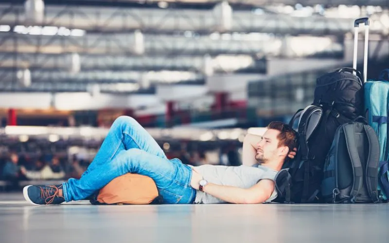 Guia completo de Cobertura de Seguro Viagem para Voo e Bagagem 4 Tipos de Cobertura de Seguro Viagem para Perda de Voo