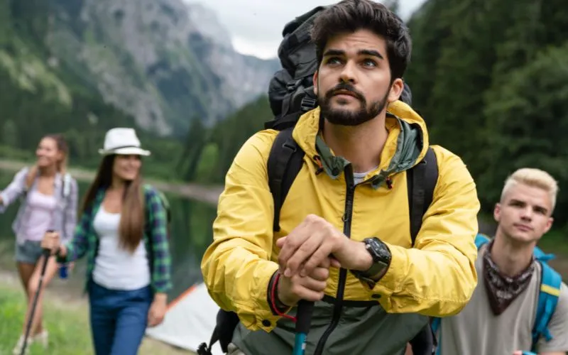 Riscos específicos enfrentados por viajantes aventureiros