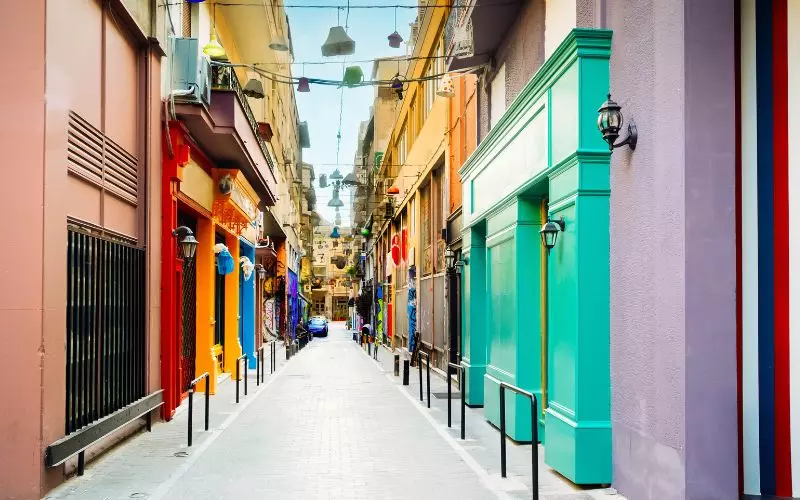 Viagem para Grécia - Guia 2024 12 Lembranças Inesquecíveis da Grécia: Onde Encontrar os Melhores Souvenires e Produtos Típicos