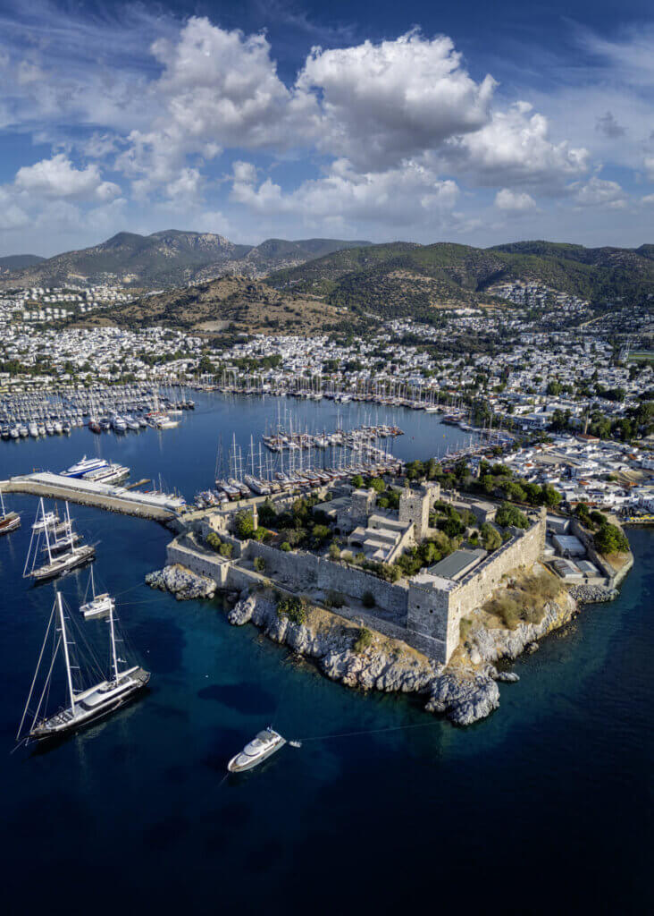 Ásia 25 iStock 2178024042 1 – sala vip,acesso,vantagens,experiencias