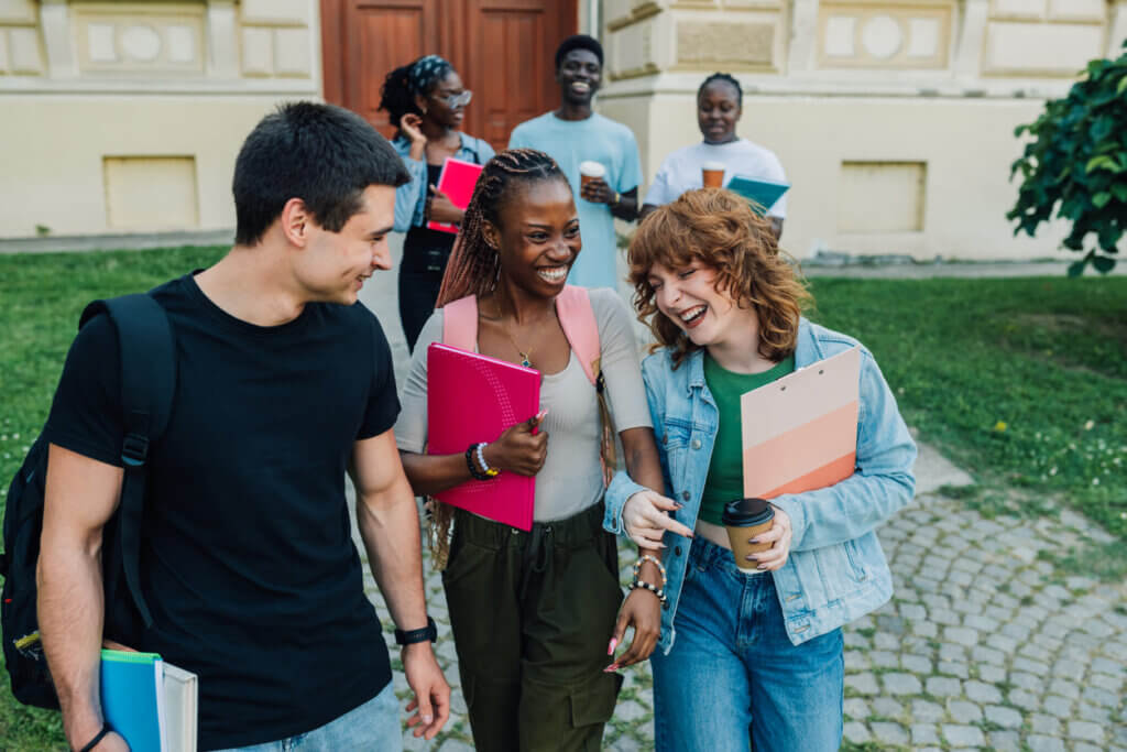 em caso de emergencia medica​ &ndash; seguro viagem intercâmbio